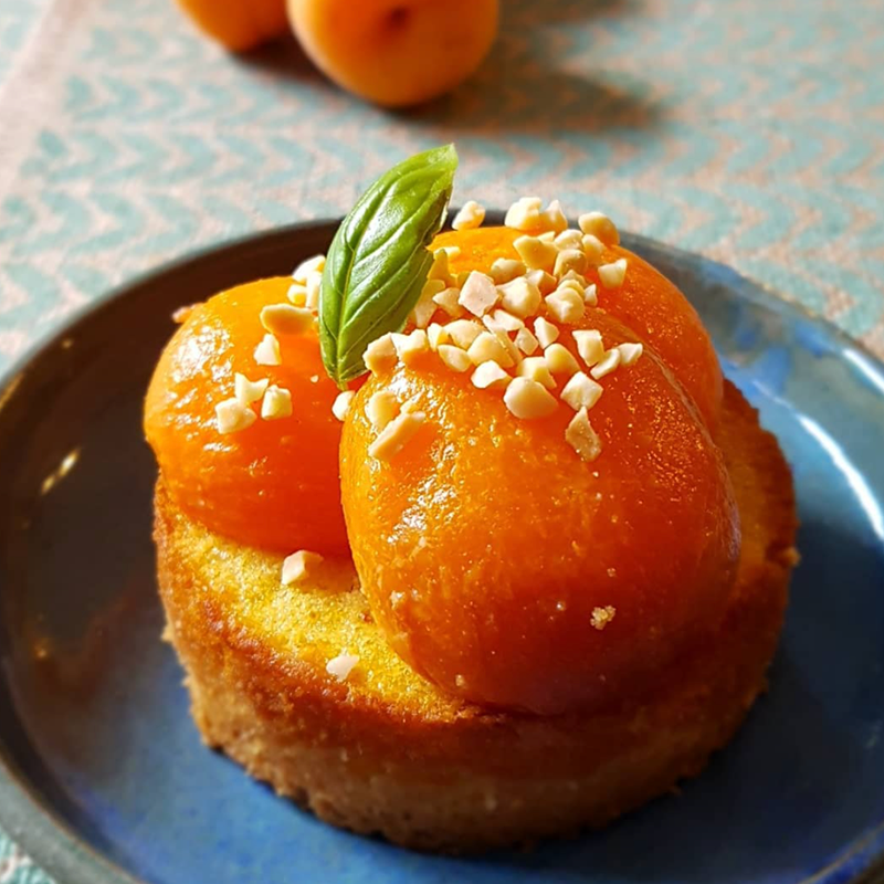 Tartelettes aux abricots rôtis basilic